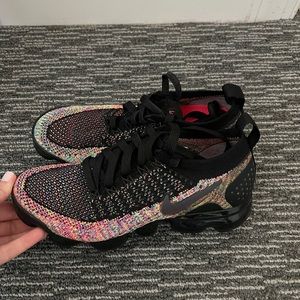 Womens Nike Vapormax size 6.5